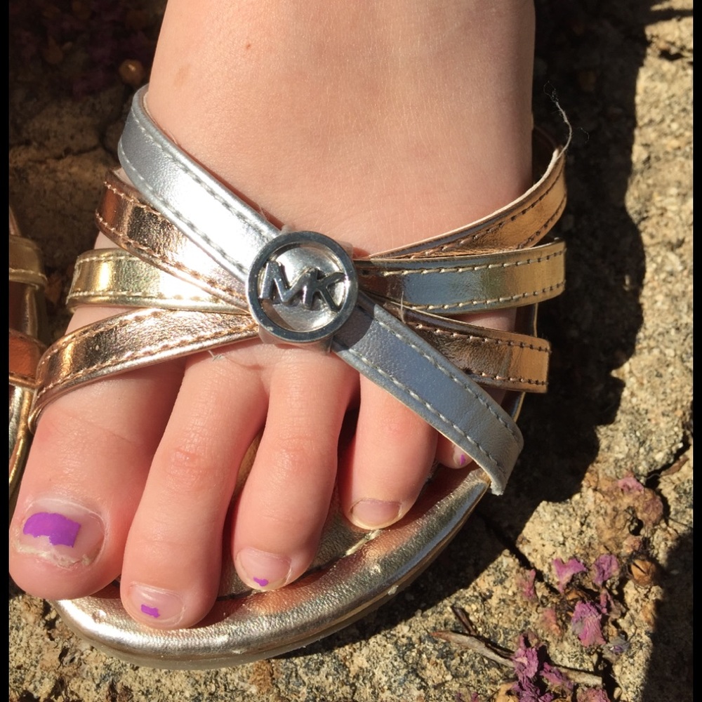 WORN Once! MICHEAL KORS SANDALS METALLIC SIZE 1